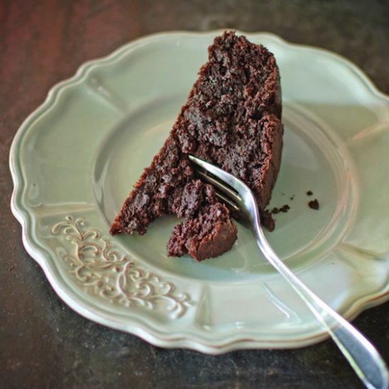 Moist, healthy chocolate cake