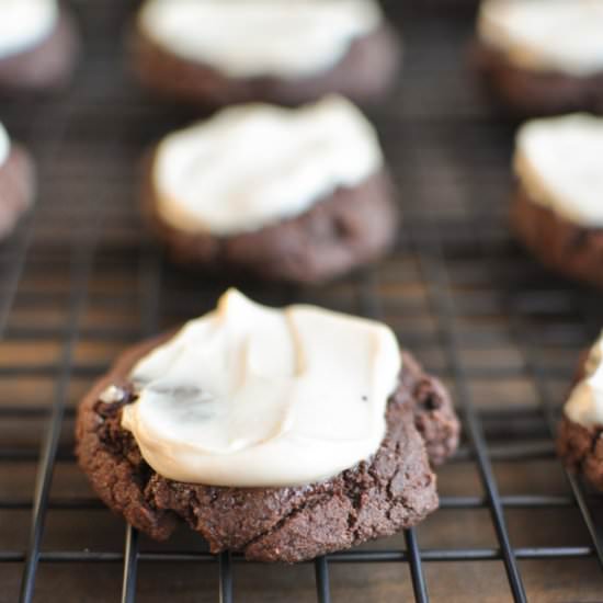 Chocolate Cookies with Frosting