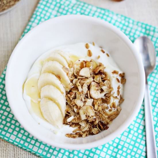 Banana Bread Granola