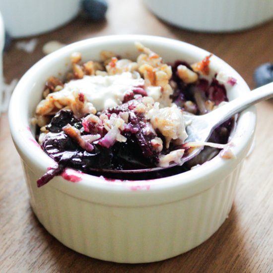 Berry Banana Oatmeal Crisp