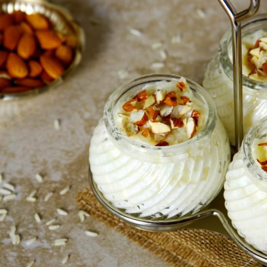 Almond Flavored Creamy Rice Pudding