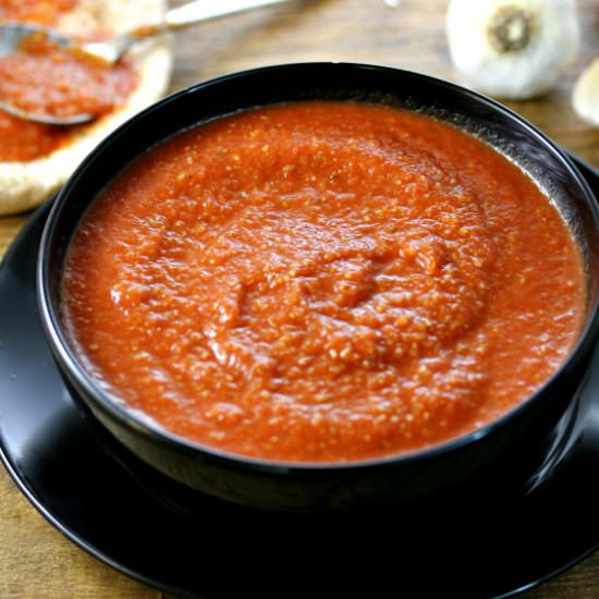 Roasted Garlic Tomato Sauce