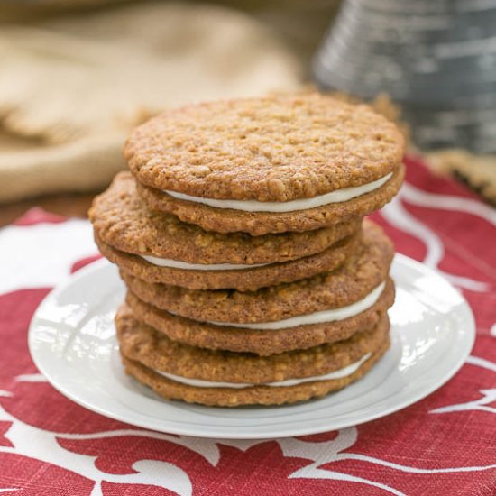 Oatmeal Creme Pies