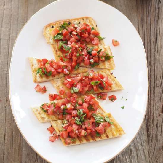 Classic Tomato Crostini