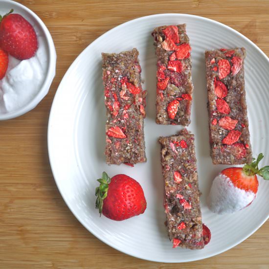 Strawberries n’Cream Grain Free Bars