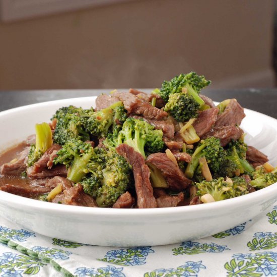 Shanghai Stir-Fried Beef & Broccoli