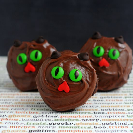 Halloween Kitty Cupcakes