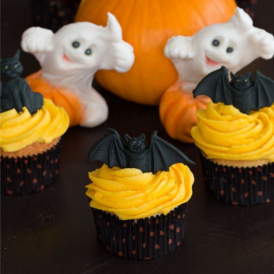 Too Cute Halloween Cupcakes