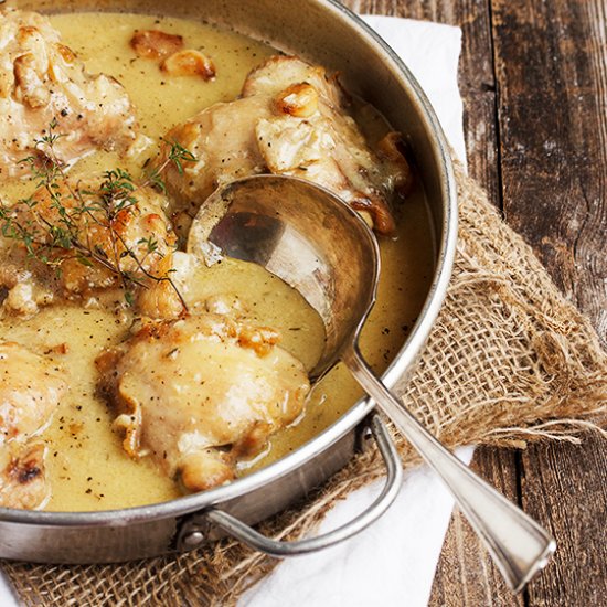 Rustic Chicken with Garlic Gravy