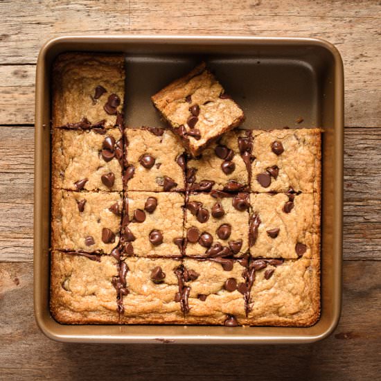 Chocolate Chip Cookie Bars