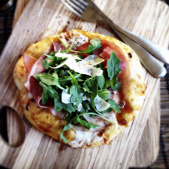 Prosciutto Fig Pizza with Arugula