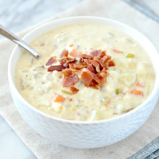 New England Clam Chowder w/Flounder