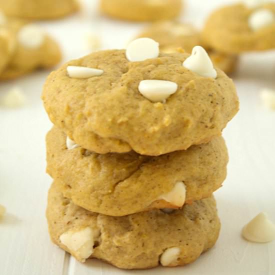 White Chocolate Chip Pumpkin Cookie