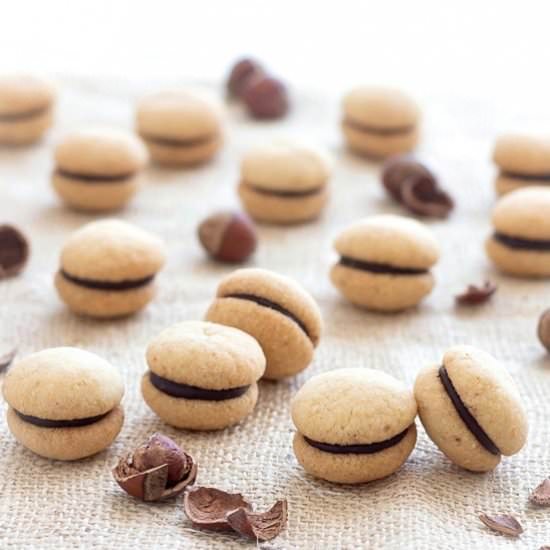 Baci di Dama (Hazelnut Cookies)