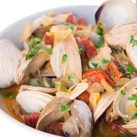 Steamed Clam with Chorizo