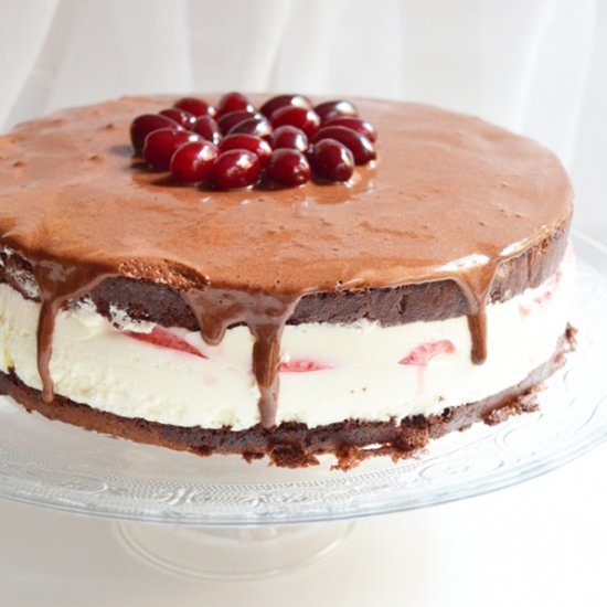 Cornelian Cherry Naked Cake