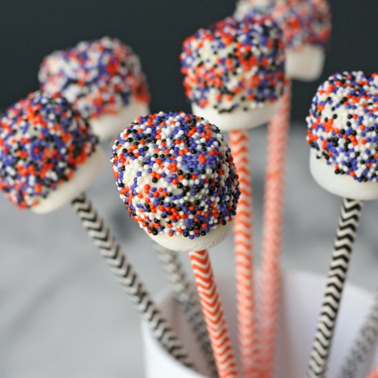 Halloween Marshmallow Pops