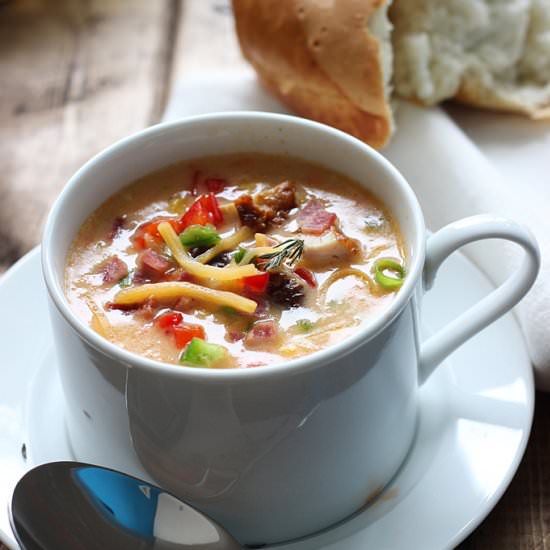 Creamy Chicken and Corn Chowder