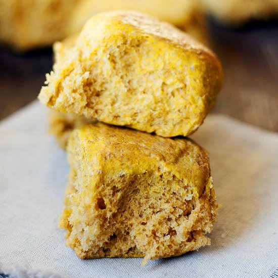 Pumpkin-Wheat Dinner Rolls