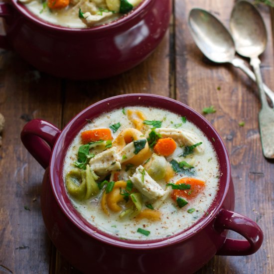 Creamy Chicken Tortellini Soup