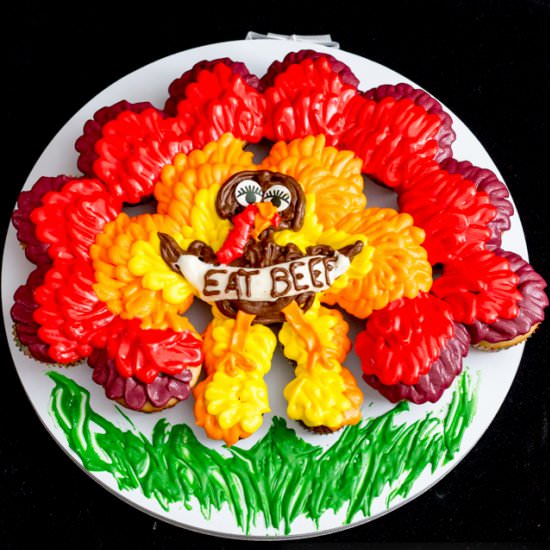 Thanksgiving Turkey Cupcake Cake