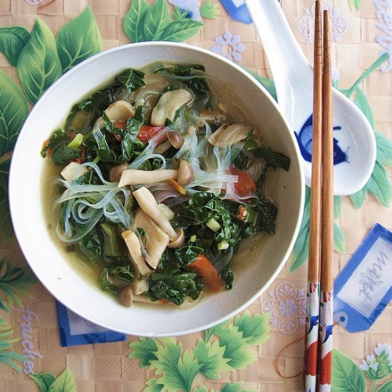 Kale, Tomato and Mushroom Soup