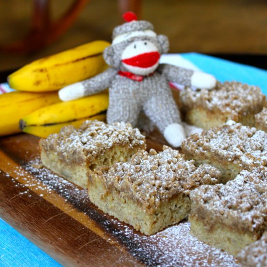 Boozy Banana Crumb Cake