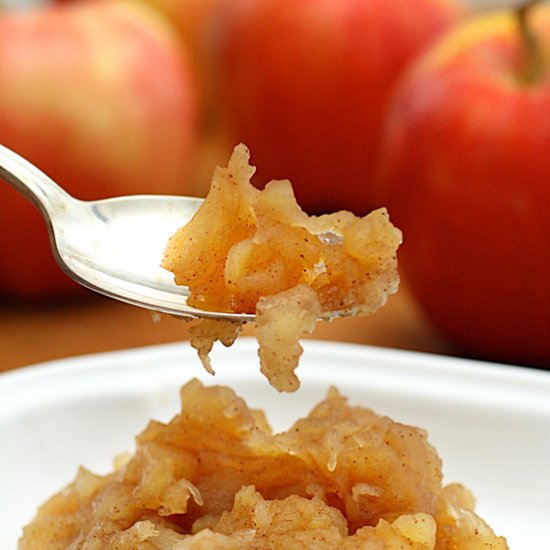 Sweet and Simple Applesauce