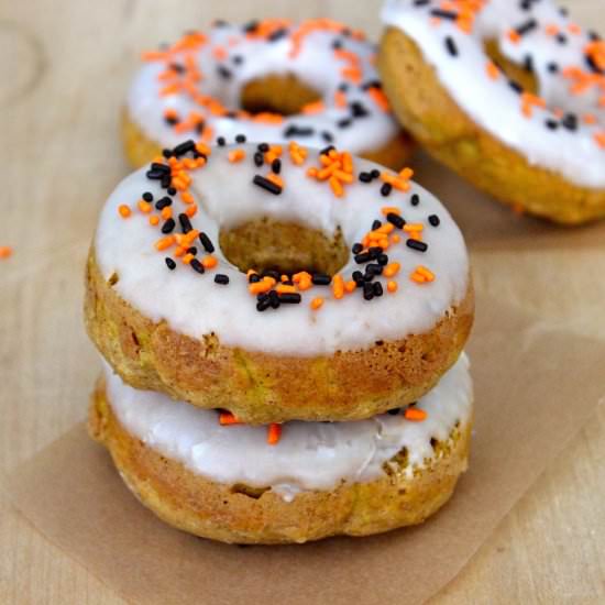 Baked Pumpkin Glazed Donuts