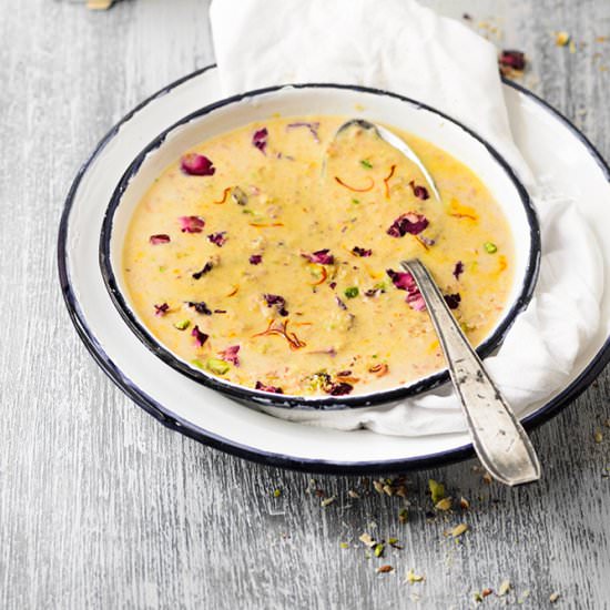 Gulab Ki Kheer/Rose Pudding