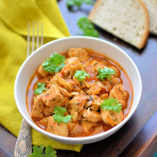 Pepper and Tomato Stew with Chicken