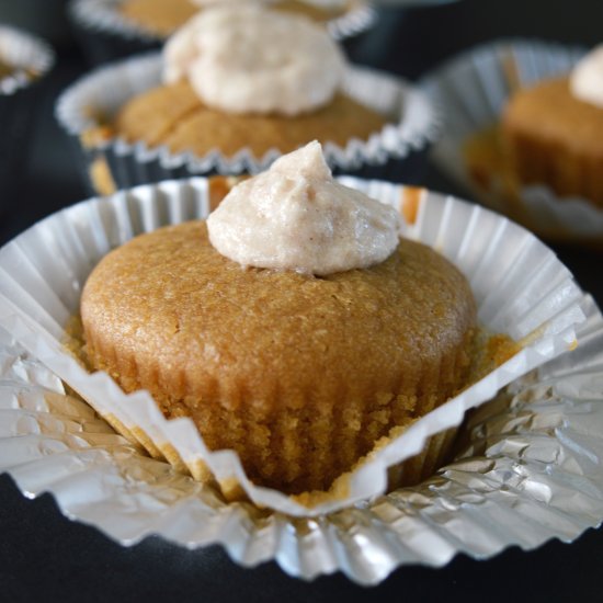 Simple Vegan Chai Cupcakes