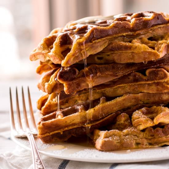 Simple Pumpkin Waffles