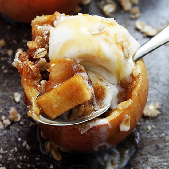 Apple Crisp Stuffed Baked Apples