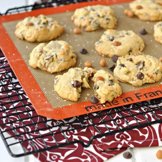 Salted Caramel and Chocolate Cookies