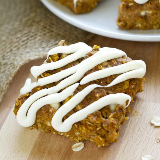 Pumpkin Baked Oatmeal Squares