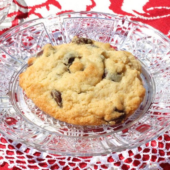 Single Chocolate Chip Cookie