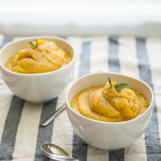 HERBED ACORN SQUASH BISQUE