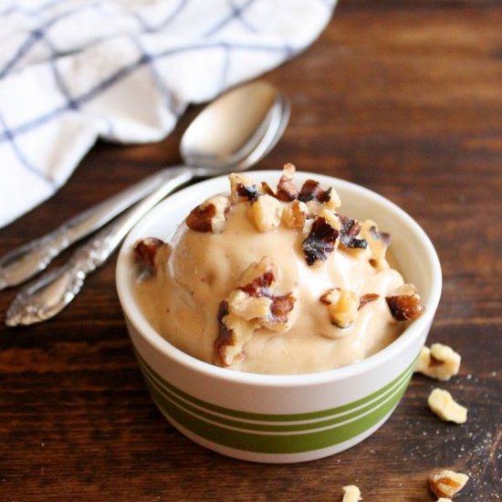 Cookie Butter Banana Ice Cream