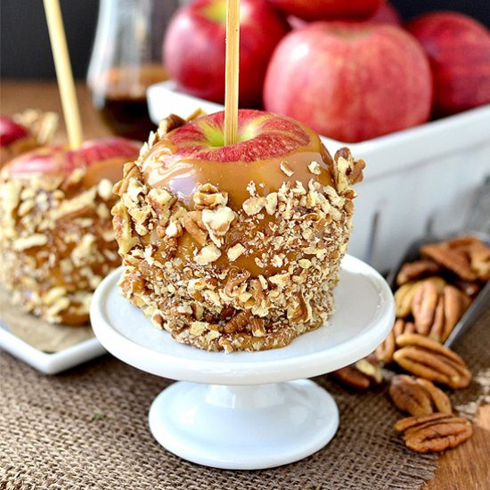 Easy Bourbon Caramel Apples