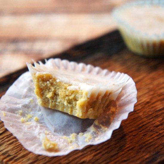 Paleo Pumpkin Fudge Cups