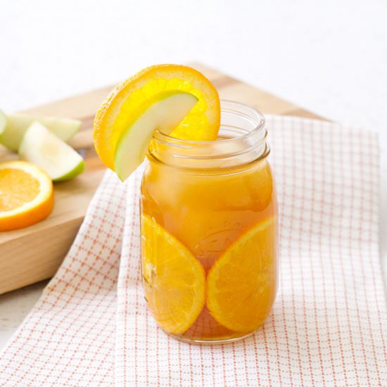 Bourbon Apple Cider with Orange