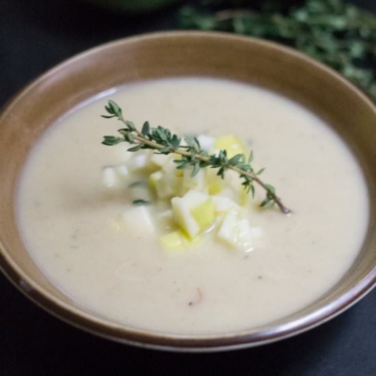 Jerusalem Artichoke and Apple Soup