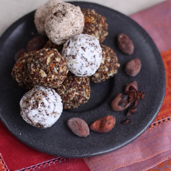 Raw Cocoa & Chia Seed Energy Balls