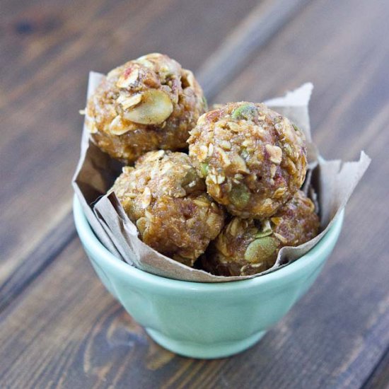 Pumpkin Quinoa Protein Bites