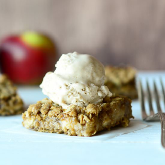 Apple Crisp Oat Bars