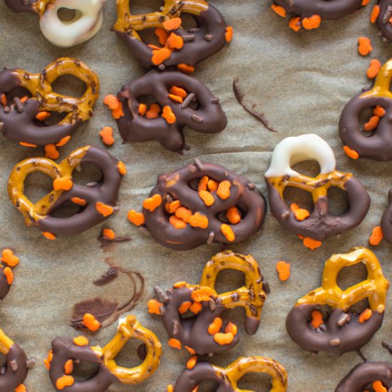 Chocolate-Covered Pretzels