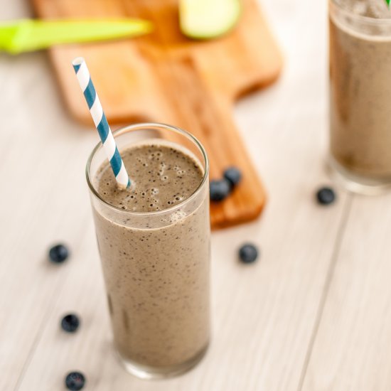 Avocado & Blueberry Smoothie