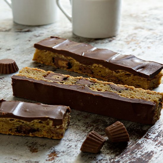 Peanut Butter Cup Cookie Bars