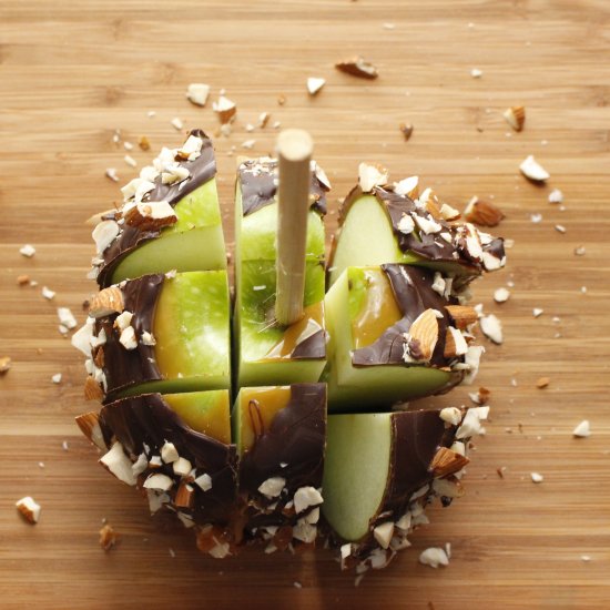 10 Tips for Perfect Caramel Apples